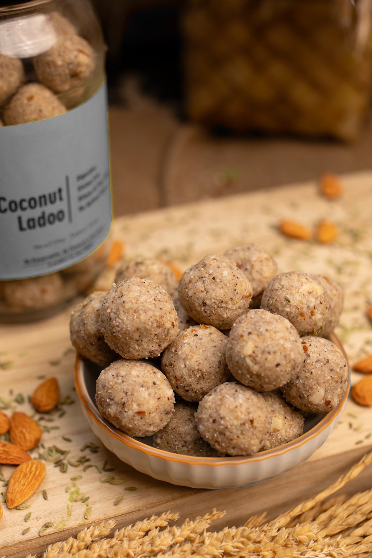 Naariyal Saatvik Ladoo - Coconut